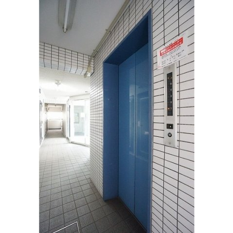 パーソネージュ西大島のエントランス|エレベーターホール