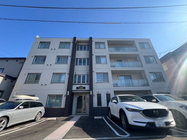 札幌市中央区南九条西１６丁目の賃貸マンション
