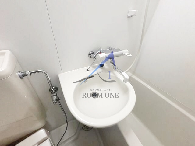 柏原マンションの洗面所|洗面台です。