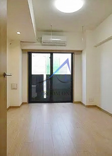 ルーブル蒲田南伍番館の居間・リビング|洋室のお部屋です。