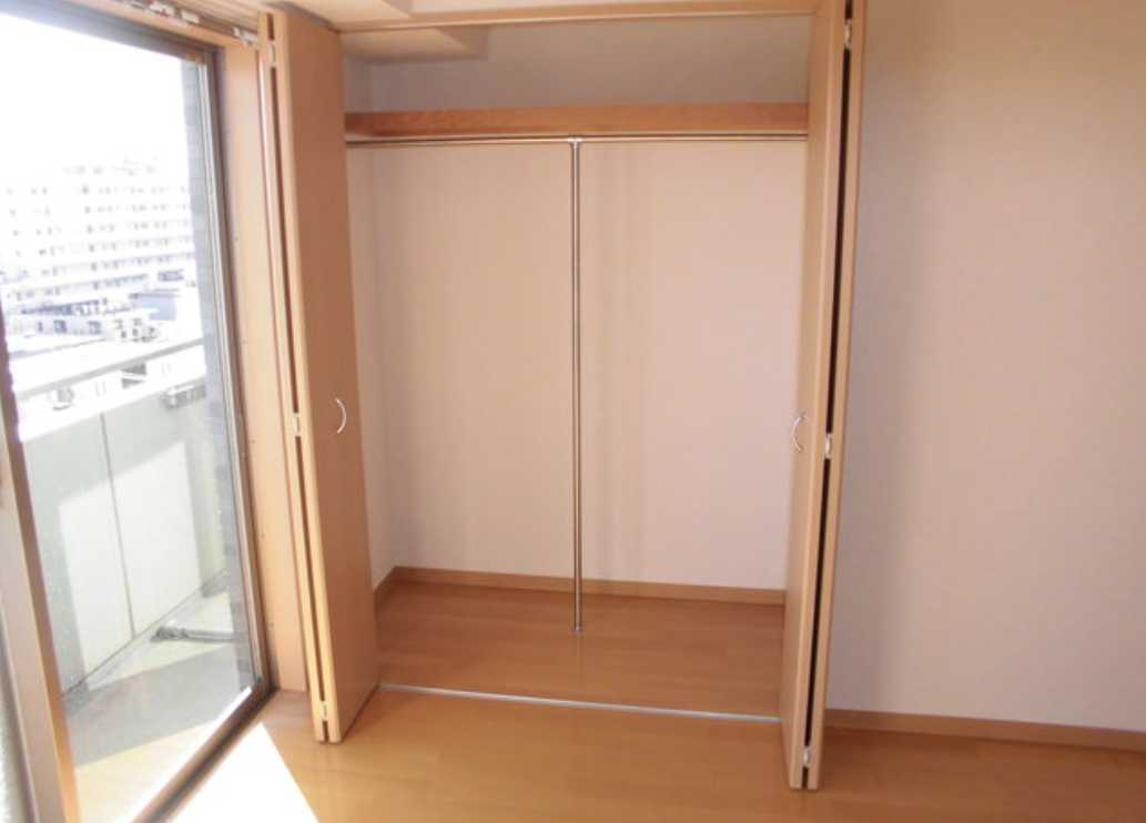 COZYCOURT三軒茶屋TOKYO　三井ホーム施工　陽当たり良好　高層階の収納