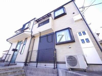 横浜市南区永田南２丁目のテラスの外観|人気のテラスハウス物件です！