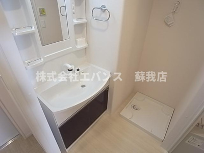 【独立洗面台】 | ユニヴァリィ　ルークス | 独立洗面台で身支度をすべて済ませてしまいましょう
