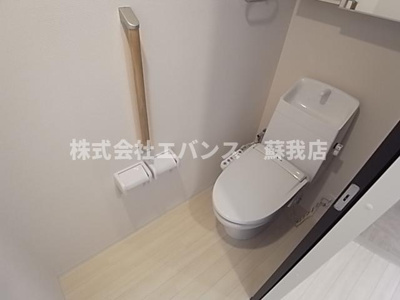 【トイレ】 | ユニヴァリィ　ルークス | 落ち着いたトイレです