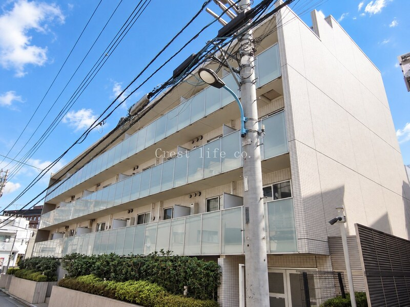 クオリア新宿余丁町の外観