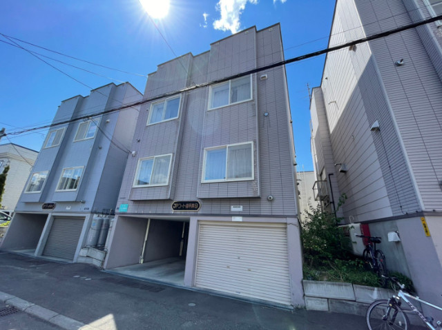 ＪＰコート南平岸Ｂ