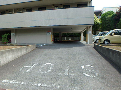 ★敷地内駐車場★（有料・要空き確認）