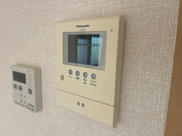 ハウスソレイユの内装|カメラ付インターホン
