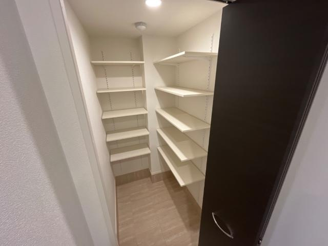 クレール矢賀駅前の収納|SIC