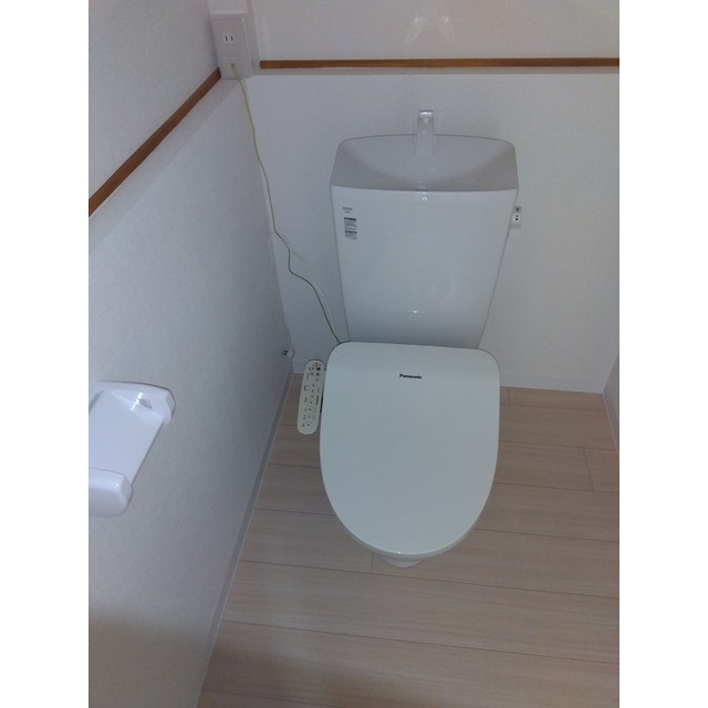 緑風荘のトイレ|温水洗浄暖房便座