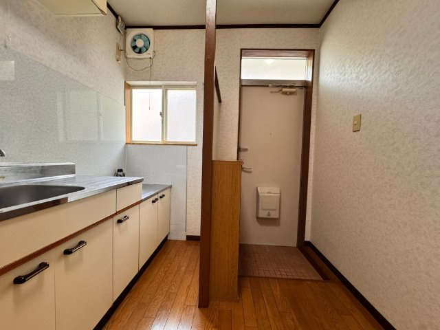 サンフォレスト大和の玄関