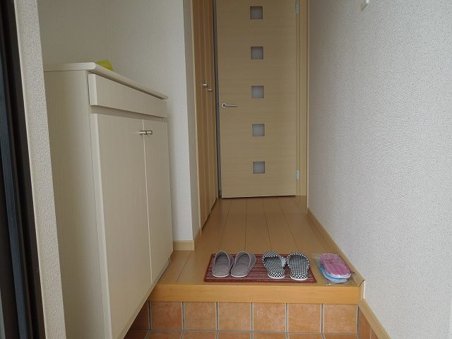 アグレアーブルの玄関|明るい玄関です