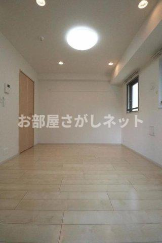 ステージ　グラシア【おとり物件なし】の洋室