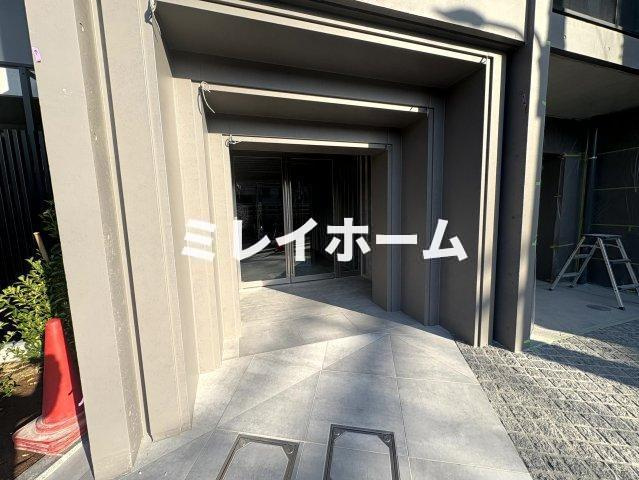 レガリス蒲田のエントランス