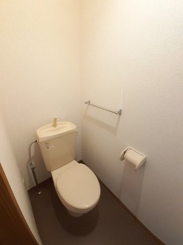 ラヴニールⅠのトイレ