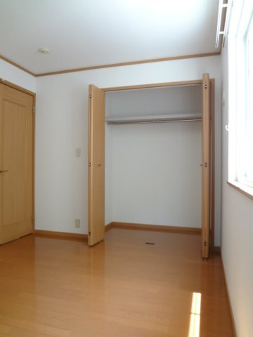 サンフラワーエミの収納