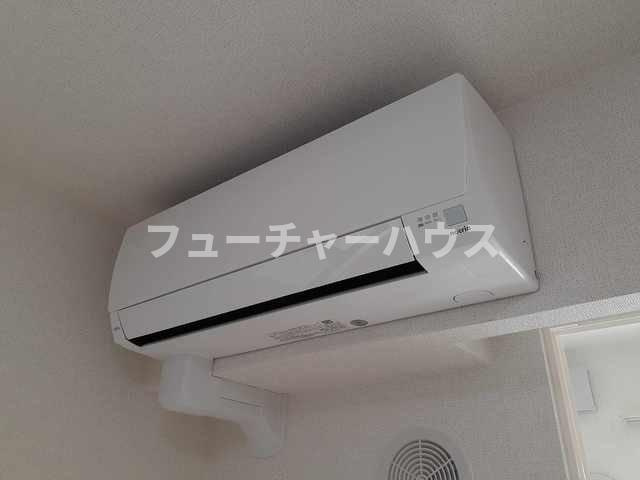 サウス　ヒルズ　Ａの駐車場|駐車場に車を止められます