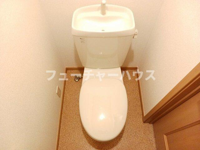 メゾン・グランデのトイレ|トイレもきれいです