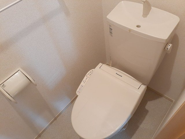 マローネ・フェルトのトイレ