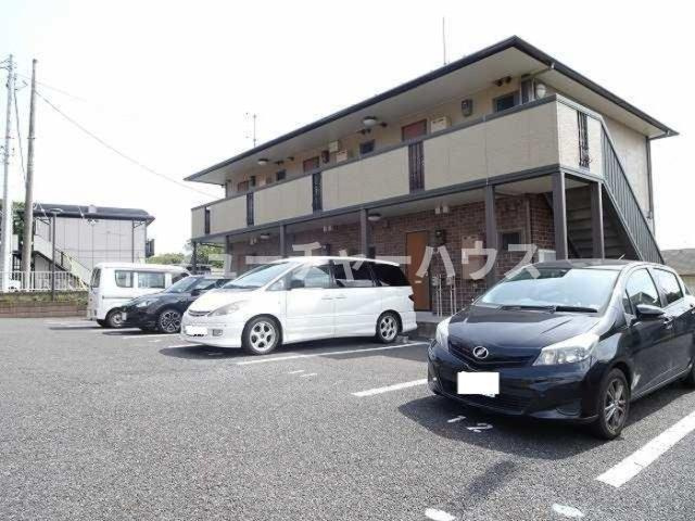 クオーレ　Ａ・Ｂの駐車場