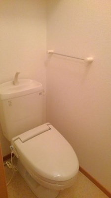【トイレ】 | ブラウンヴィラＢ | 清潔感のあるトイレです