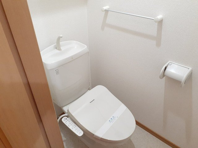 寿町イリーデのトイレ|シンプルで使いやすいトイレです