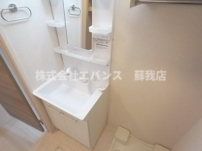 【独立洗面台】 | ベルフォーレ千葉寺 | 独立洗面台あり、毎朝おしゃれに忙しい女性の方におすすめです