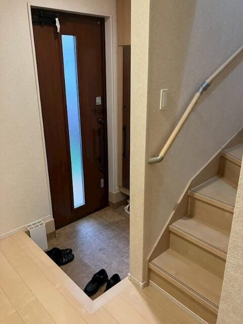 大泉学園町６　戸建の玄関