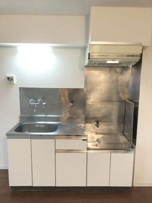 パークヒルズ福泉のキッチン