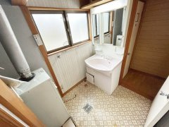 【独立洗面台】 | 大館市釈迦内字山道上50-13・中古住宅☆期間限定現況販売中☆