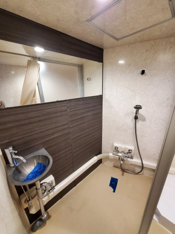 上智マンションのシャワールーム|きれいなシャワールームです