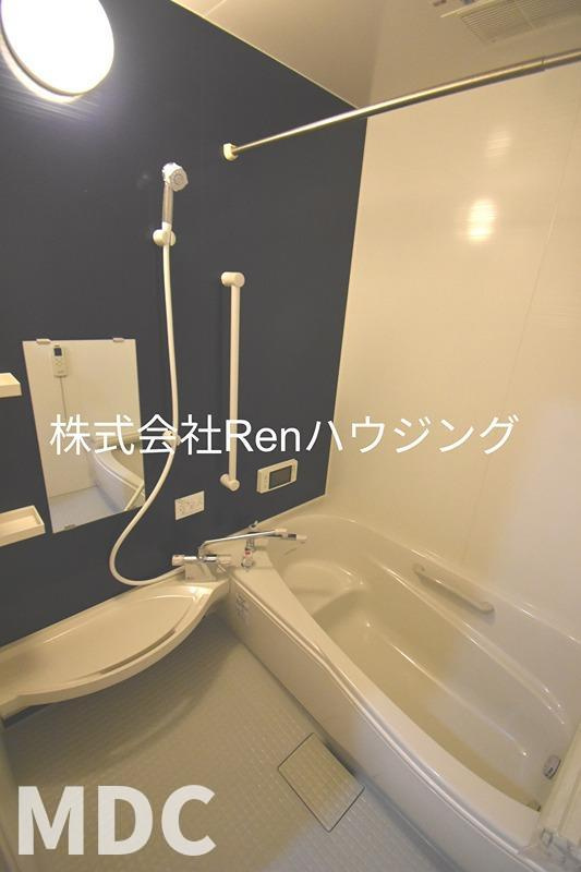 リブスタイル IIの浴室