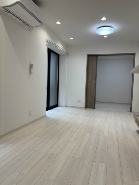 R-Residence南千束の居間・リビング|使いやすい居間です