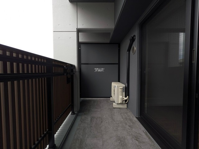 Ｓ－ＲＥＳＩＤＥＮＣＥ本川町ａｆｆｏｒｄのバルコニー