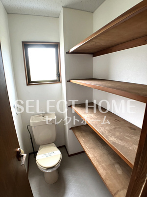 【トイレ】 | 新栄マンション | 落ち着いた色調のトイレです
