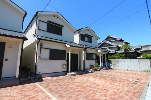 西舞子3丁目戸建の外観
