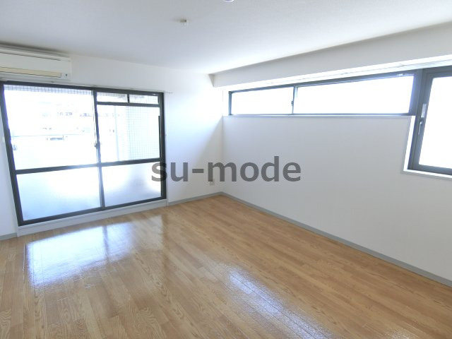 UEDA BUILDINGの寝室