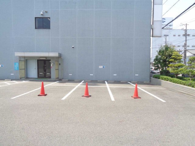 ガスビル瀬戸の外観