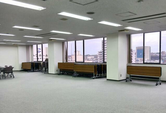 ガスビル瀬戸の内装