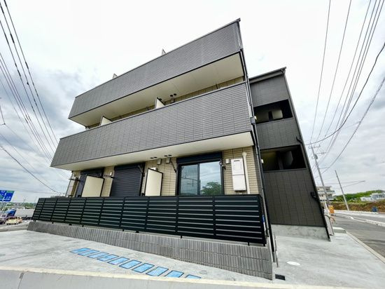 入間市河原町のアパートの外観