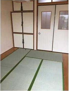 【和室】 | リーフハイツ | 日本らしい落ち着いた雰囲気の和室です