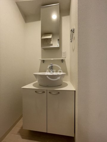 T’ｓSQUARE大阪城の独立洗面台|T’ｓSQUARE大阪城　独立洗面台