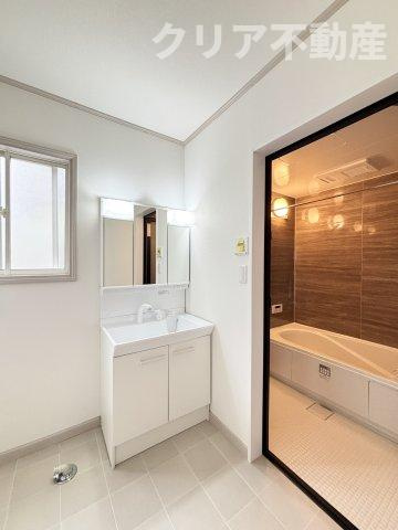 【独立洗面台】 | 水回り新品！高崎市棟高町中古