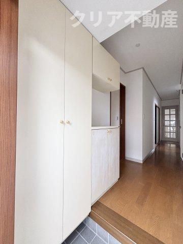 【玄関】 | 水回り新品！高崎市棟高町中古