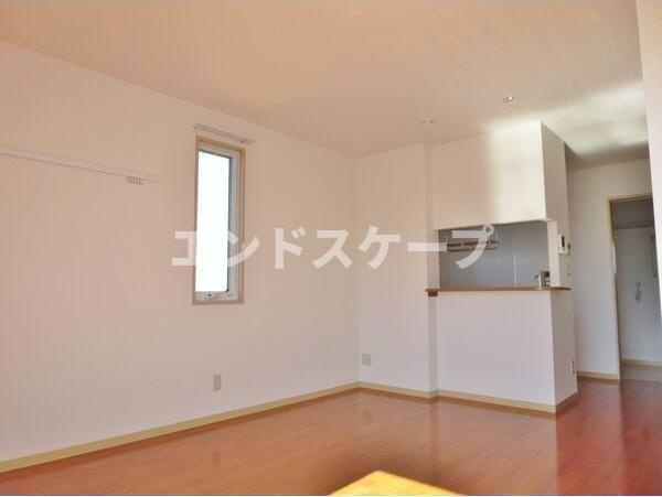 コートジュピターの居間・リビング|高崎、前橋のお部屋探しはエンドスケープまで！お客様の理想お聞かせ下さい♪