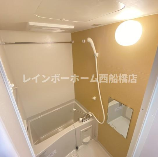 MELDIA京成大和田Ⅱの浴室