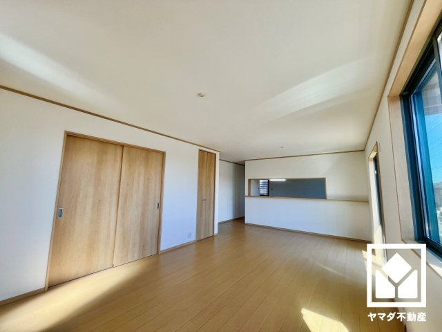 京田辺市同志社山手３丁目の居間・リビング