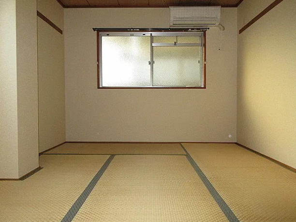 【寝室】