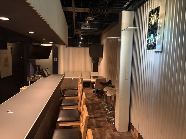 大阪市中央区宗右衛門町の店舗一部