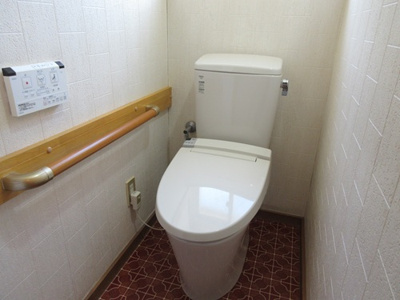 【トイレ】 | 昭和豊川貸家 | 女性用のトイレです。